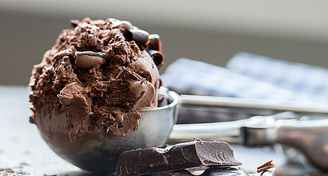 Helado de chocolate